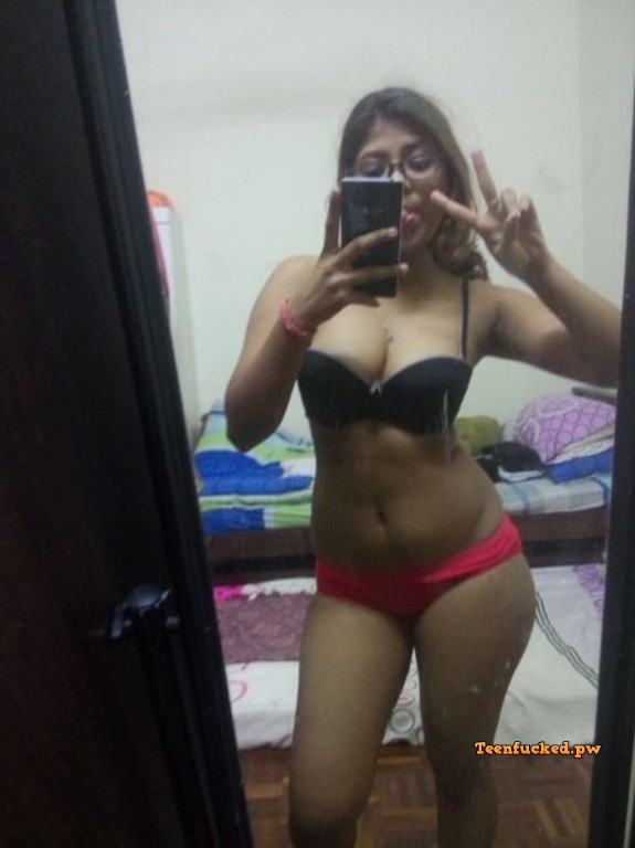 Mexican Nude Selfies