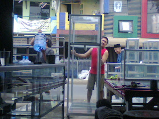 Kusen,Pintu,Jendela Almunium,etalase,gerobak,: Harga-harga 