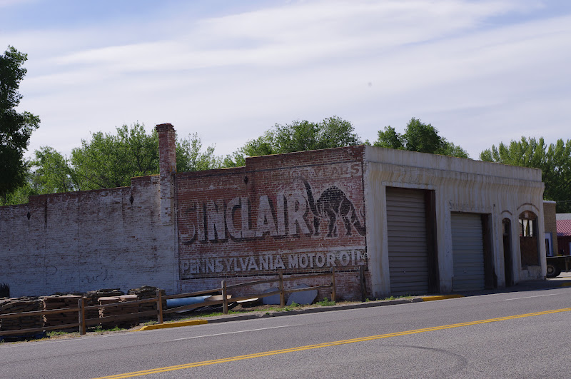 Painted Bricks Sinclair Station, Hudson Wyoming