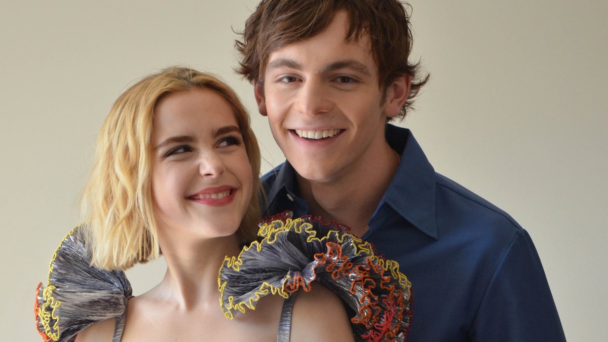 Kiernan Shipka Confiesa Que Se Sintio Trabajar Con Ross Lynch