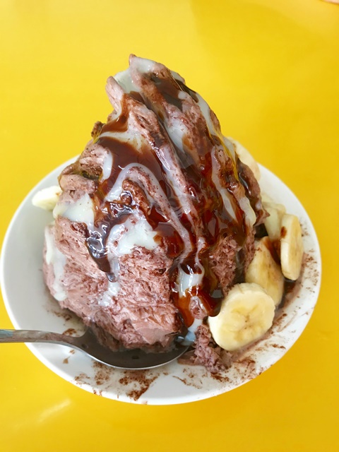 大碗公剉冰(卓蘭店)巧克力香蕉綿綿冰