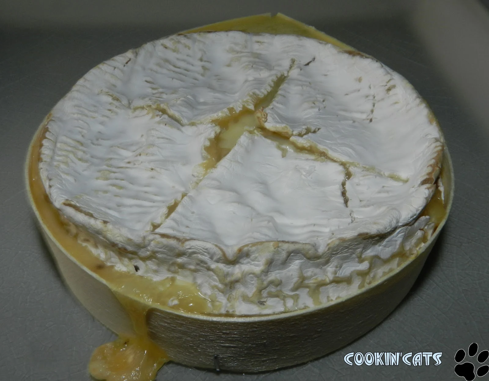 CAMEMBERT AU FOUR