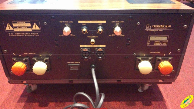 Pre + Pow Luxman M-08 + C-08 - Made in Japan Pre + Pow Luxman M-08 + C-08 - Made in Japan