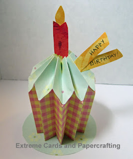 pleated paper cupcake