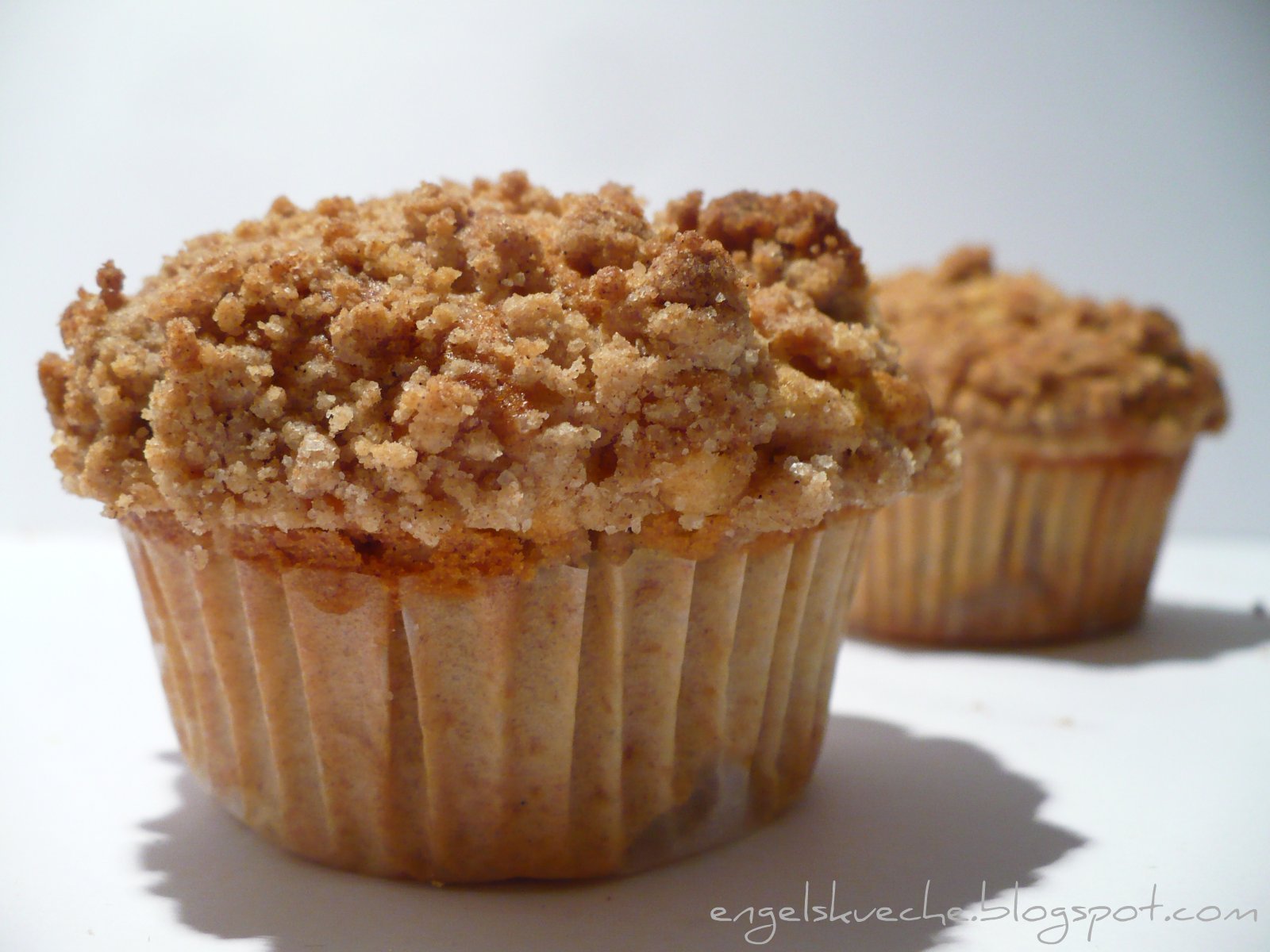Essen aus Engelchens Küche: Apfel-Muffins mit Vollkorn-Zimt-Streuseln