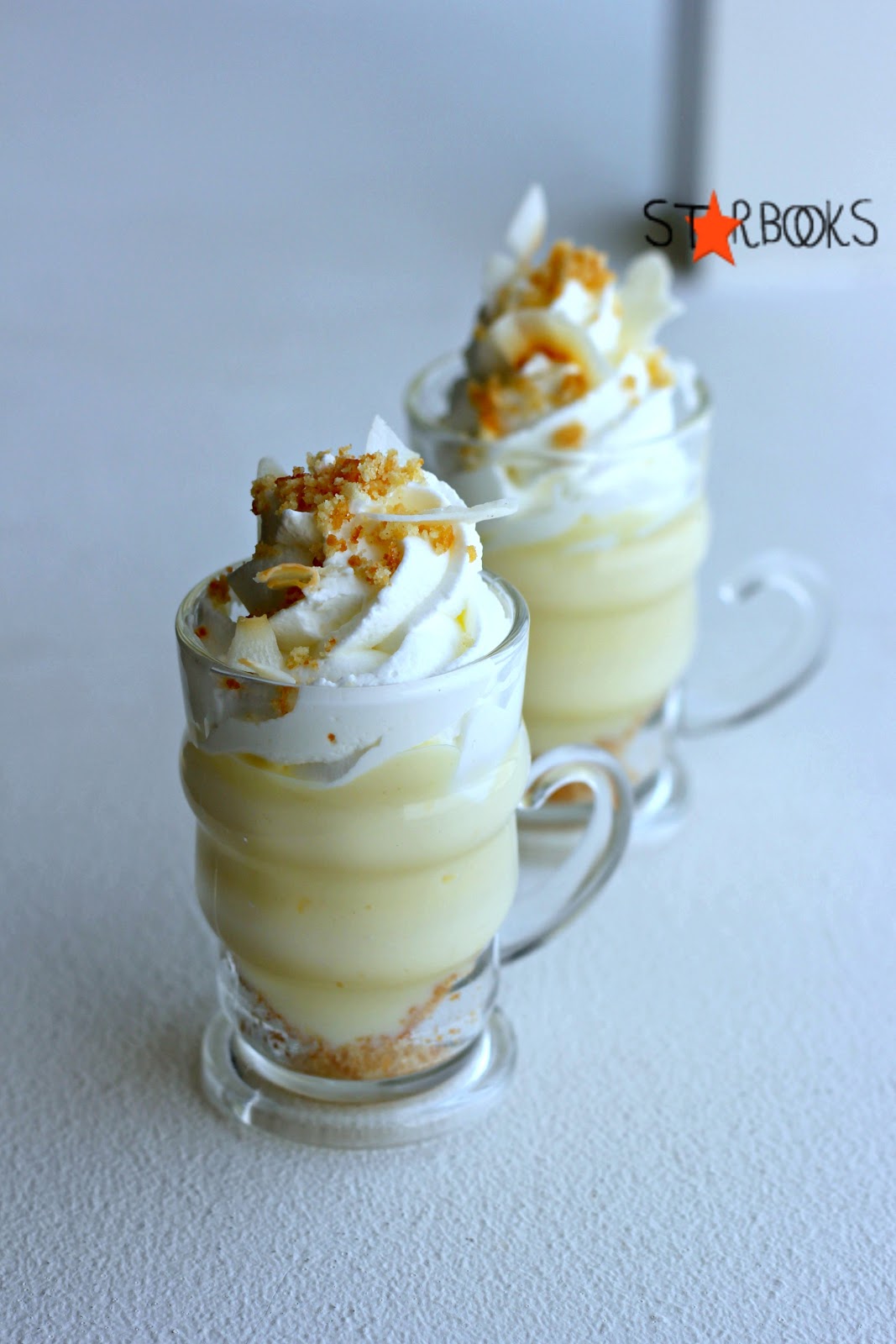 Mini creme fredde al cocco e latte condensato