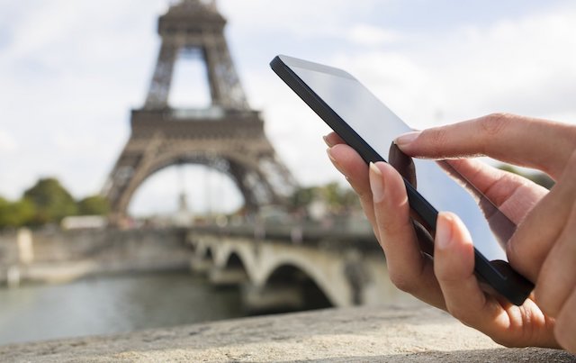 Como usar o celular à vontade em Paris e na França Como usar o celular à vontade em Paris e na França
