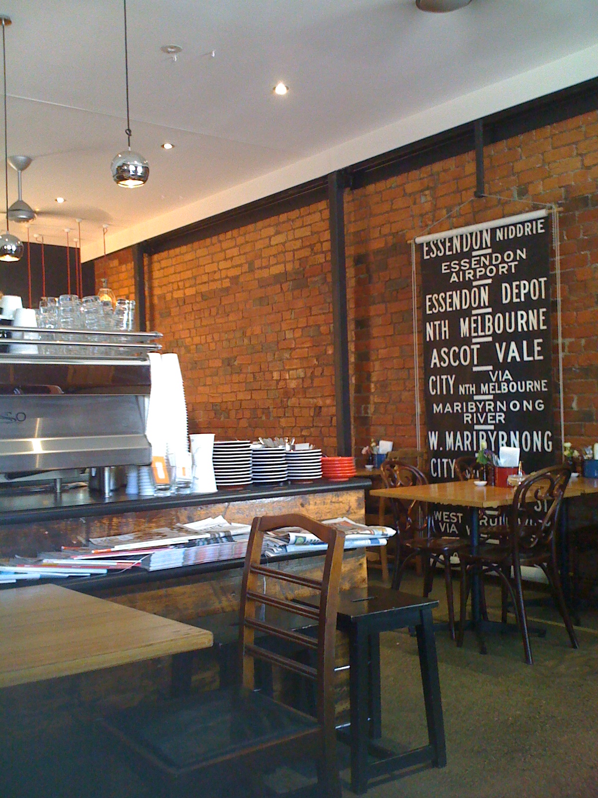 Temasek: Hey Sister, Soul Sister its erm miss marmalade!