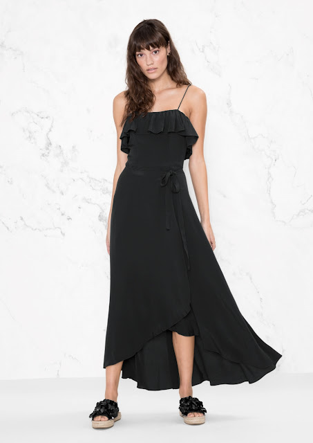 The Fashion Lift: The Chic, Black Summer Dress