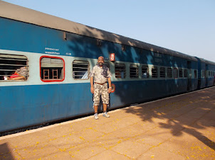 Travelling on the "12619/Matsyagandha Express" from Mumbai to Barkur.