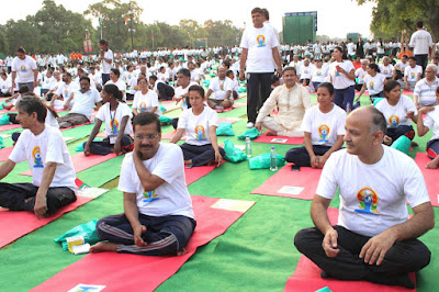 Delhi Chief Minster Arvind Kejriwal and Deputy Chief Minister Manish Sisodia at Rajpath in New Delhi on Yoga Day