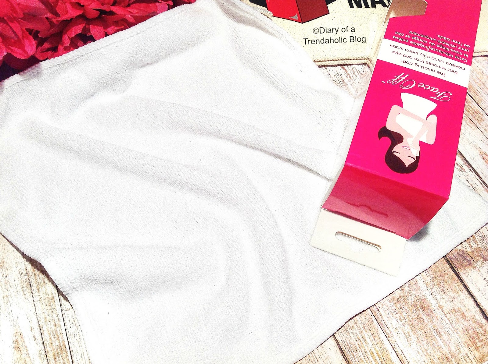 Diary of a Trendaholic Face Off Makeup Remover Cloth Review