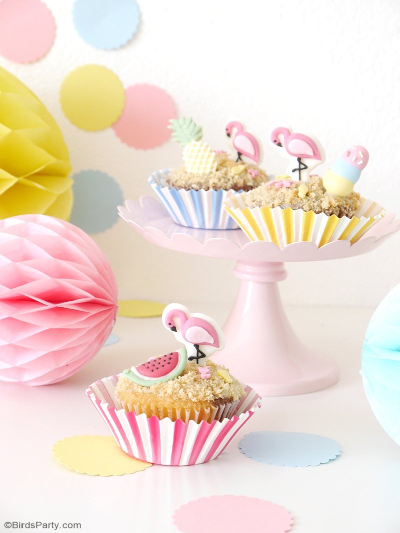 Easy Summer Beach Cupcakes - delicious, easy to make cupcakes with a tasty pina colada inspired frosting, perfect for any summer party! by BirdsParty.com @birdsparty #pinacolada #summerparty #summercupcakes #flamingocupcakes #tropicalcupcakes