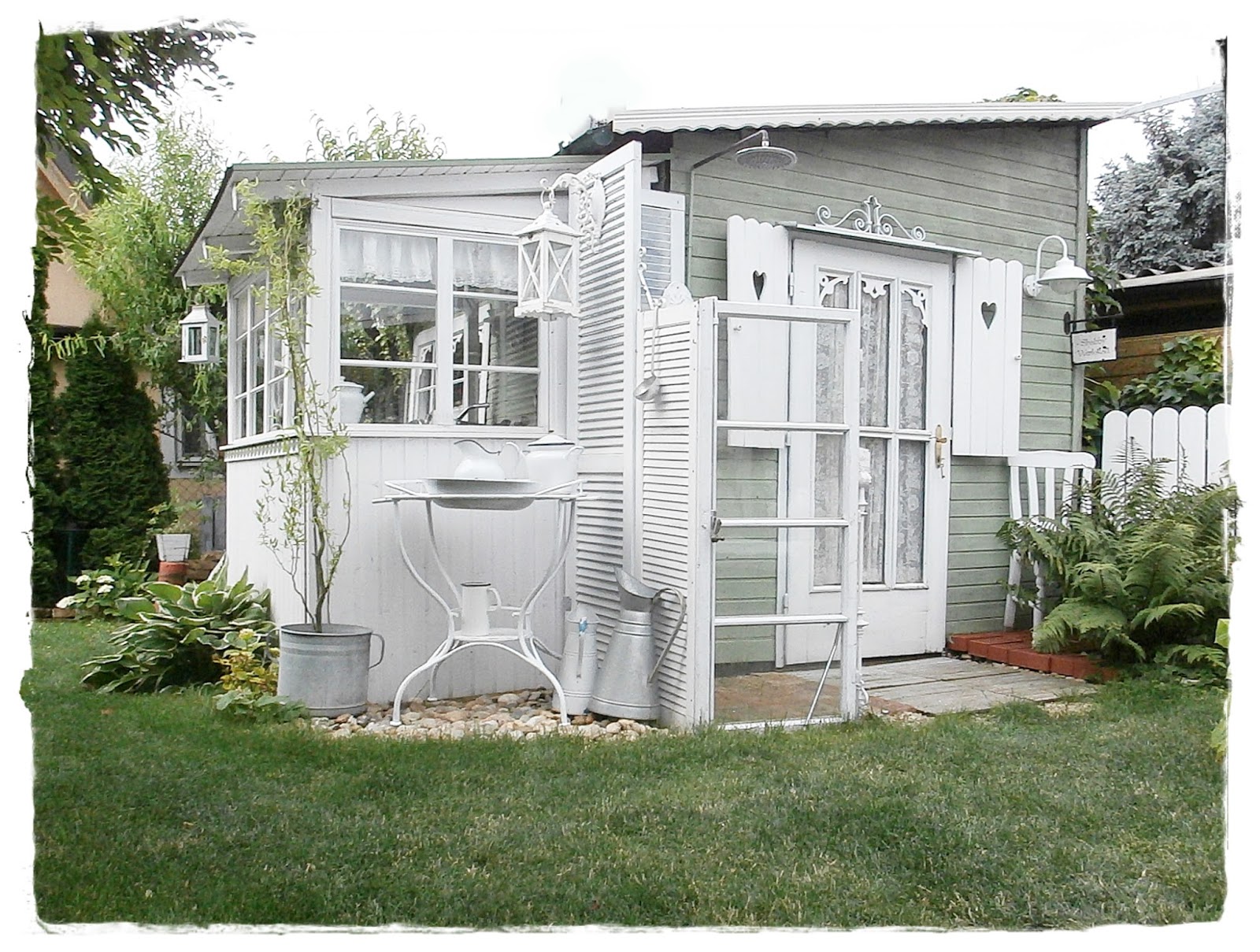 Shabby Landhaus Bilder aus dem Garten&hellip;..