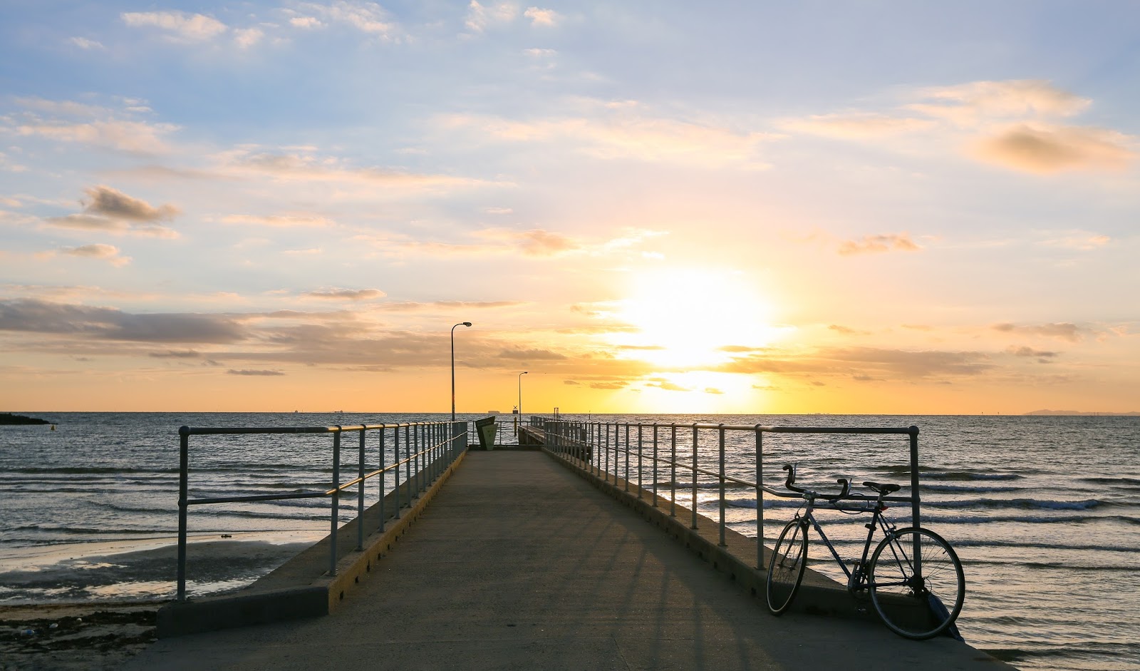 My Melbourne Experience, and beyond: Sunset at St. Kilda Beach last Friday