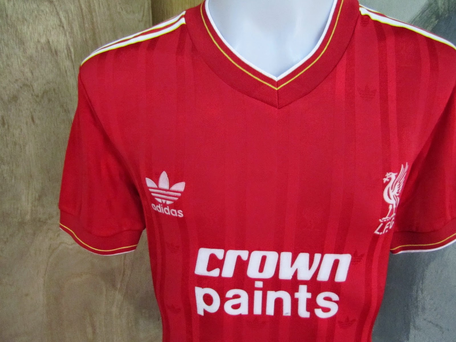 BundleWalla Vintage Liverpool Home Jersey 1986