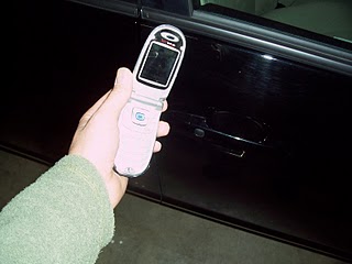how to unlock your car door with your cell phone