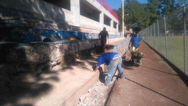 Comienza remodelación de  la unidad deportiva Hidalgo