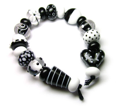 Black and white glass beads