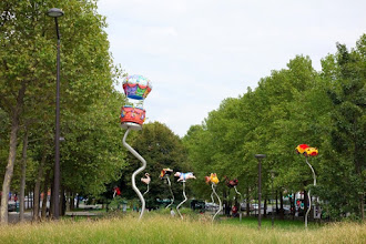 Paris : Tu me fais tourner la tête, le manège enchanté de Pierre Ardouvin - Porte d'Aubervilliers - XIXème