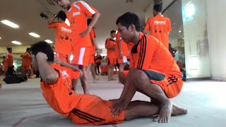  TIPS LATIHAN FITNES DAN MANFAAT LATIHAN FITNES