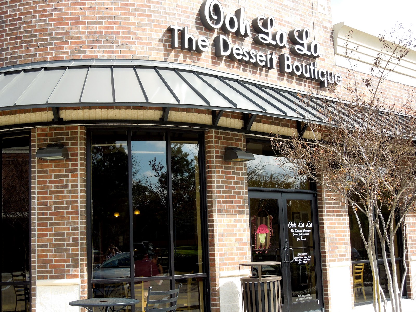 So I'm in Texas Now... Ooh La La Cupcakes Katy, TX