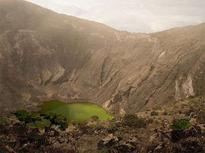 Lagos increibles - volcán Irazú, Costa Rica