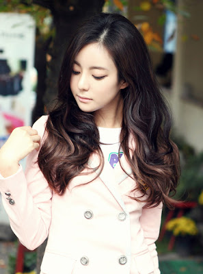 Korean Women Long Hairstyle