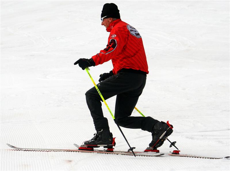 Keith Nicol Adventures Learn how to make basic telemark turns Part 1