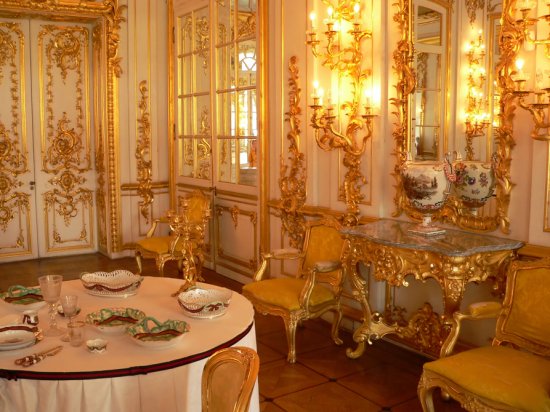 Alicia y sus Maravillas: AMARILLO: Vitalidad y luminosidad