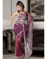 exotic-look-in-sari-fashion