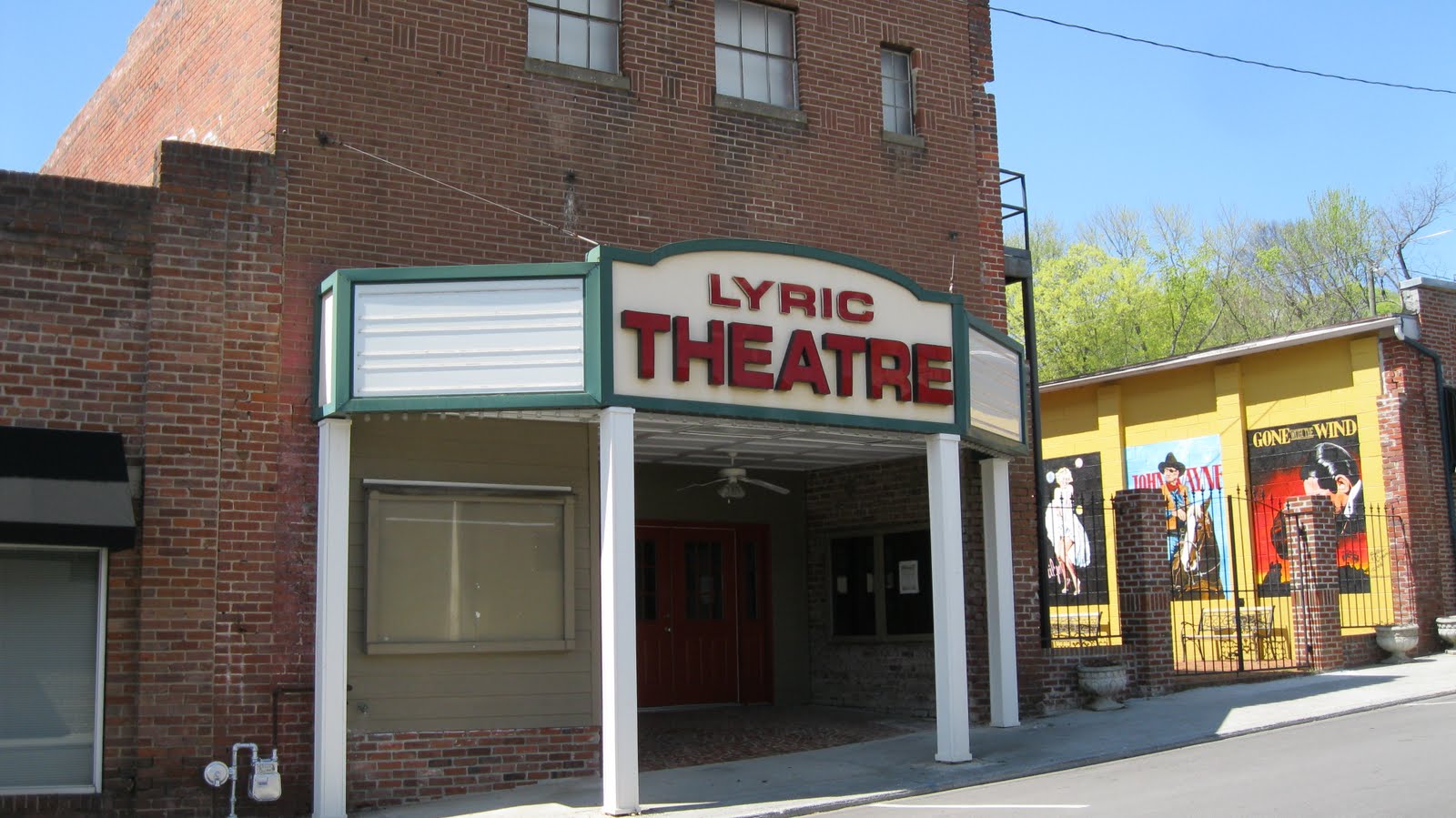 Big Daddy Dave Exploring Loudon Tennessee