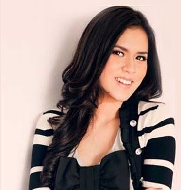 Lirik Lagu Raisa Usai Disini | Lirik Lagu Mantan - Koleksi Lirik Lagu