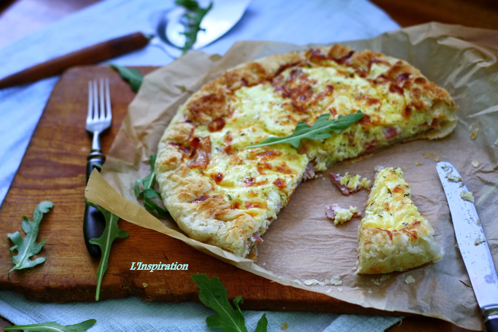 Пирог с беконом и сыром