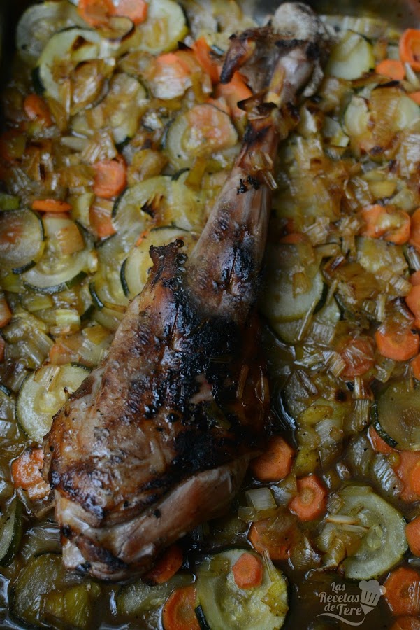 Pierna de cordero lechal en cama de verduras tererecetas 04