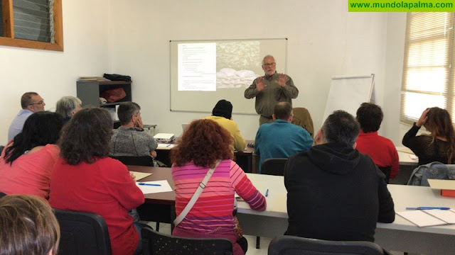 Mazo inaugura abril con el curso de Cultivo Ecológico de Setas para Emprendedores