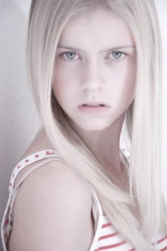 Laura from Fresh Model Management | About A Girl...