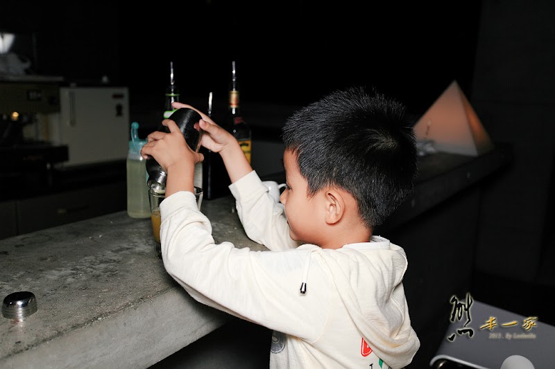 雞尾酒調酒DIY|華山觀止虫二行館