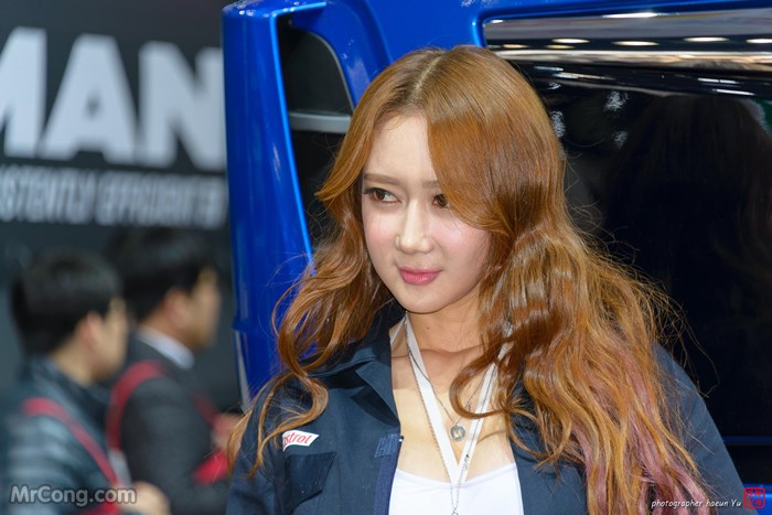 Han Chae Yee Beauty at the Seoul Motor Show 2017 (123 photos)