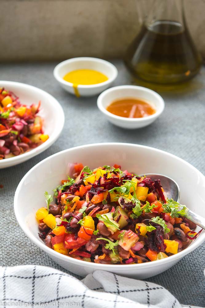 Colourful Kidney bean salad in honeymustard vinaigrette