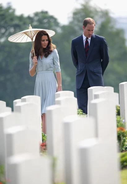 Catherine, Duchess of Cambridge tours the Kranji War Memorial on day 3 of their Diamond Jubilee Tour of the Far East in Singapore