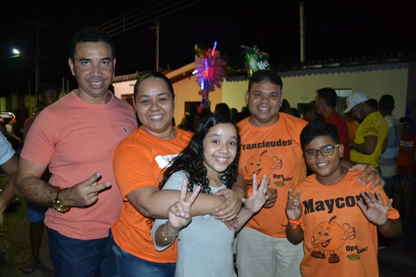 PASSEATA DA VIGILIA DE MOZANIEL EM BAIXA DO MEIO