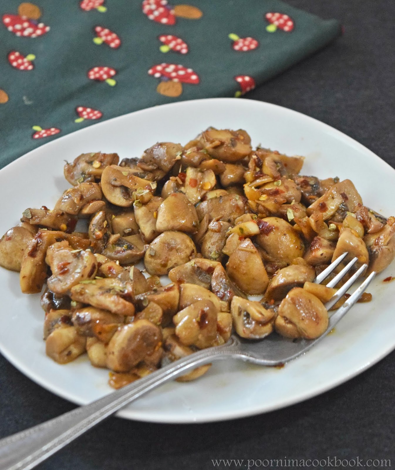 Poornima's Cook Book Garlic Mushroom Stir Fry