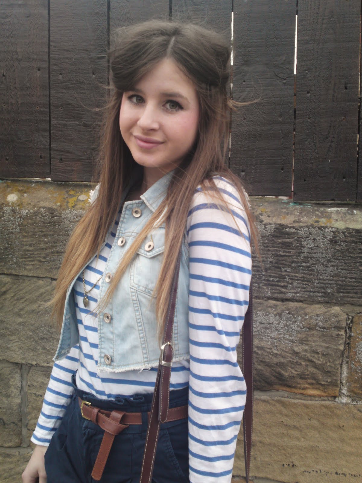 Girls Striped Top With Trousers