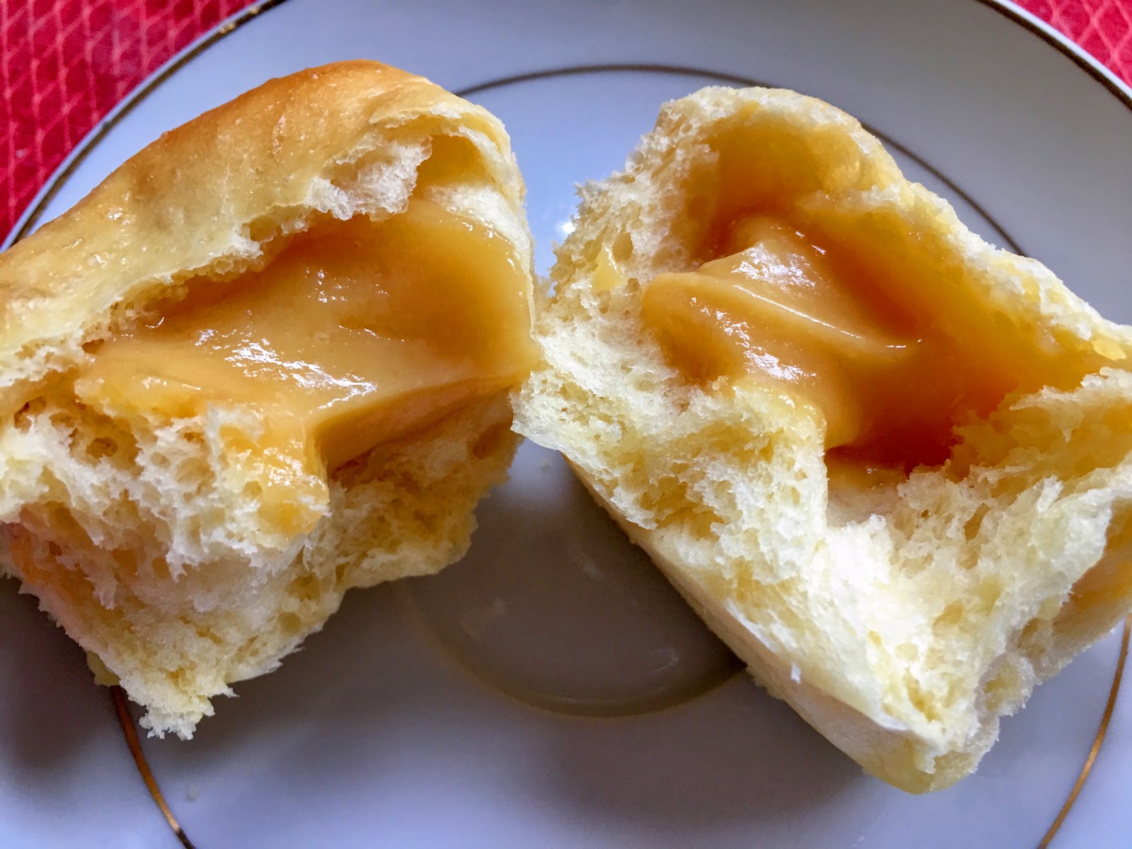 Carlaire Pastel Buns With Yema Filling