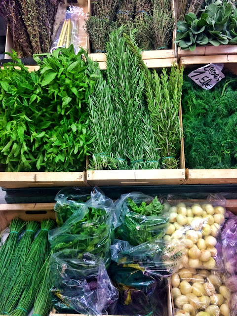 Targ Mercat de la Boqueria w Barcelonie - jak dojechać, dlaczego warto zwiedzić Targ Mercat de la Boqueria w Barcelonie - jak dojechać, dlaczego warto zwiedzić