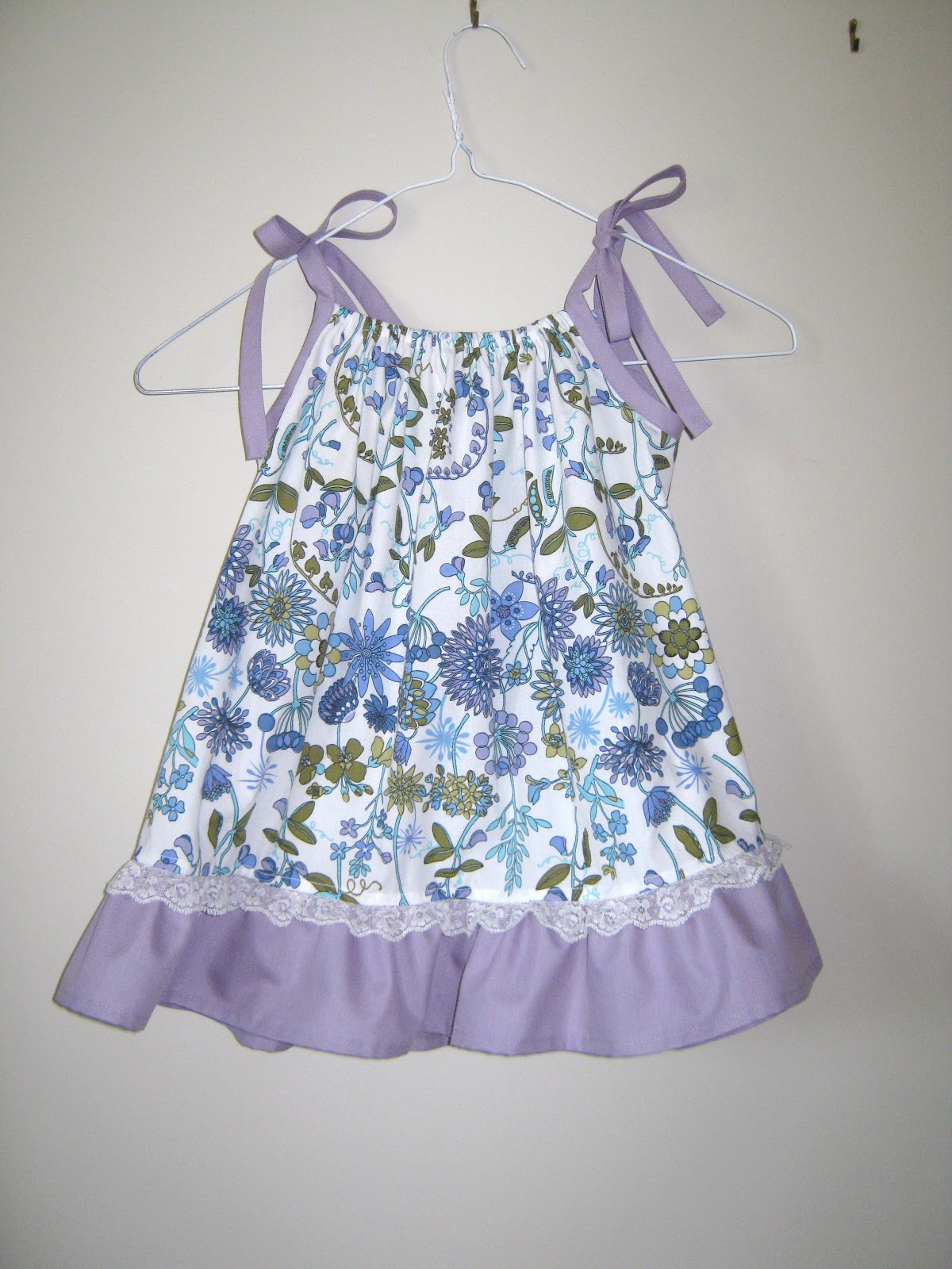 Mary's Little Dresses for Malawi: April 2013