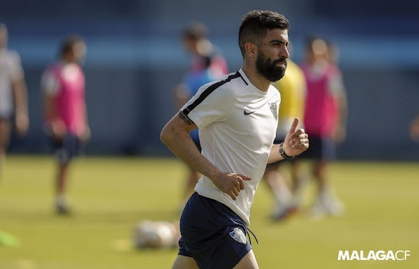 Oficial: Málaga, Michael Santos cedido al Leganés 