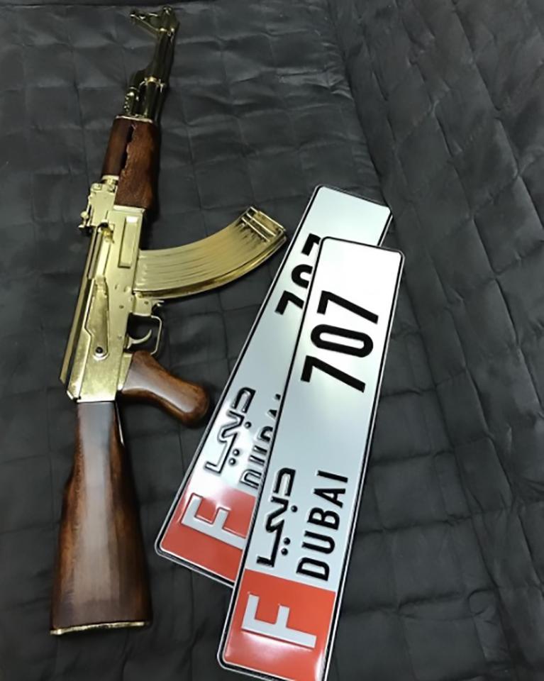 Gold Made Rare Guns in Dubai And Saudi Arabia(13photos) Pak GUNS