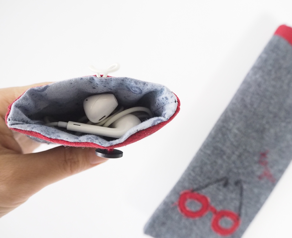 Glasses and Earphone Case